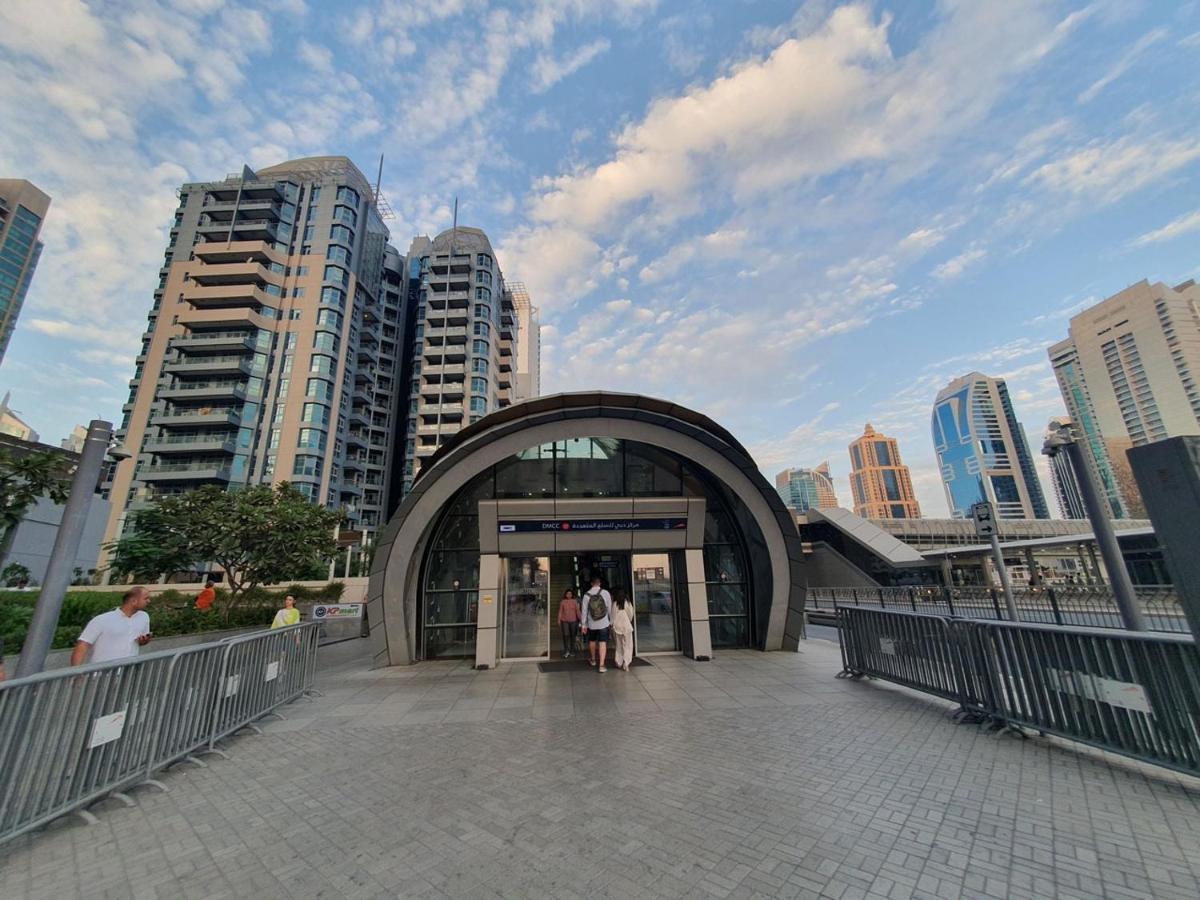 La Riviera Leilighet Dubai Eksteriør bilde